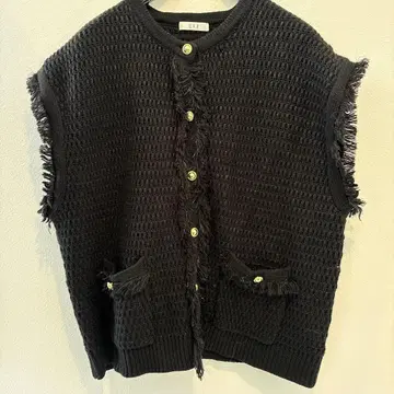 새상품급 인기 트위드 프린지 장식 블랙 니트 베스트 L 사이즈