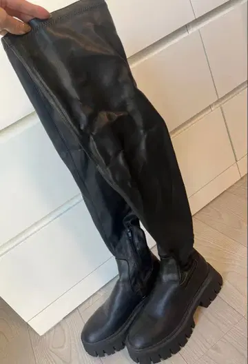 ZARA 니하이 부츠