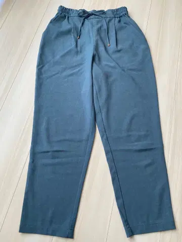 허리밴딩 이지케어 라이트 스트레치 테이퍼드 팬츠 ANY anyFAM