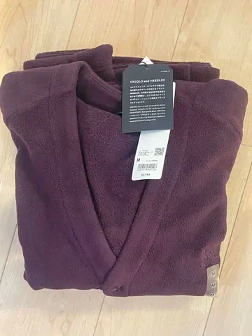 택 포함 새상품 유니클로 퍼플 오버 사이즈 가디건 M