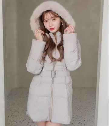 [ 새상품급 ] 립 서비스 후드 부착 다운 자켓