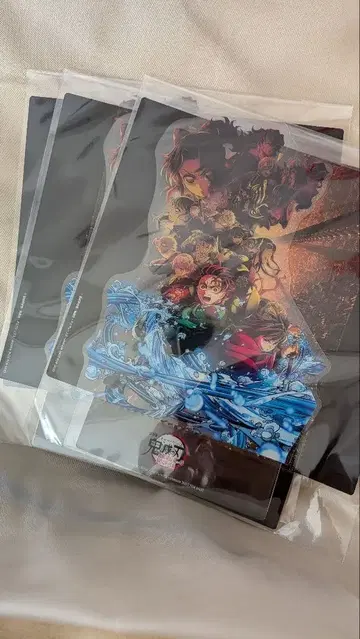 아크릴 스탠드 3개 세트 캐릭터 아트 귀멸의 칼날 영화 감상 혜택