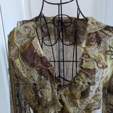 클래스카바리 실크 시스루 긴팔 셔츠 프릴 포함 브라운 계열