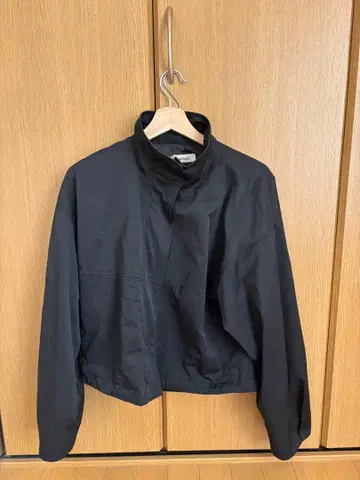 Reurie' 블랙 자켓 사이즈 F