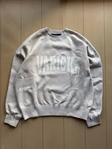 FRAMeWORK 프레임워크 자카드 로고 맨투맨 니트 베이지