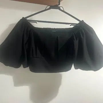 EMODA 볼륨 소매 상의