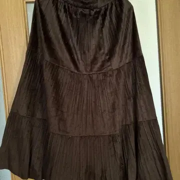 브라운 벨로아 플레어 스커트