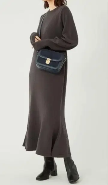 green rabel relaxing 니트 원피스 다크 그레이