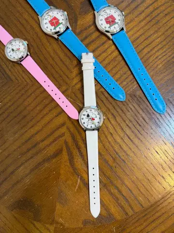 스누피 손목시계 화이트