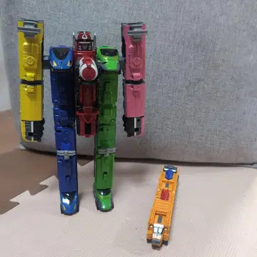 토큐오 슈퍼전대 히어로 로봇