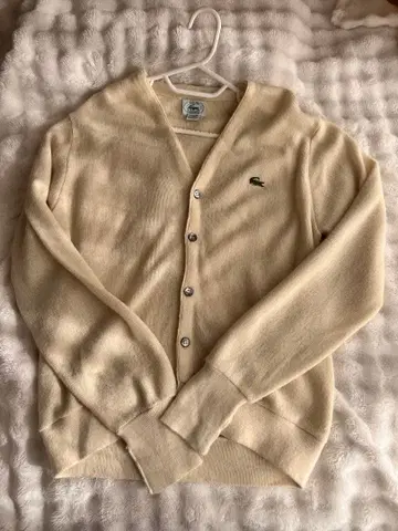 라코스테 버튼 가디건 긴팔 크림색
