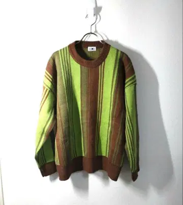 스트라이프 니트 스웨터 그린과 브라운