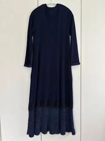 MORABITO 네이비 프릴 원피스