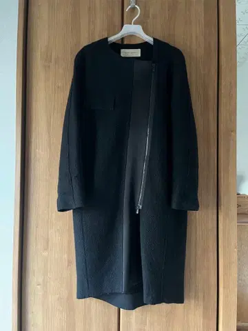 플레인 피플 압축 울 블랙 집업 롱 코트