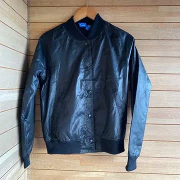 S1218.2 아디다스 블랙 점퍼