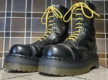 [ 레어 복각판 ] 닥터마틴 크레이지 봄 10홀 UK6