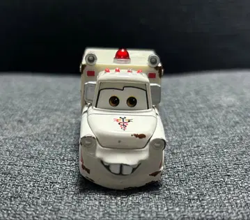 토미카 카즈 메이터