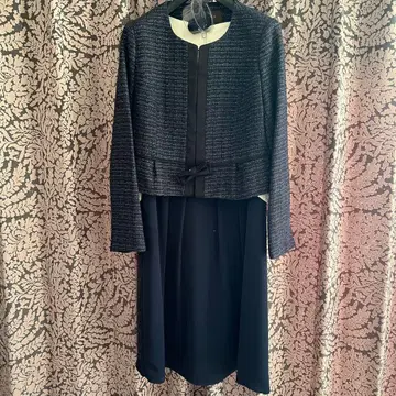 새상품급 클레이사스 세레모니 수트 원피스 15호