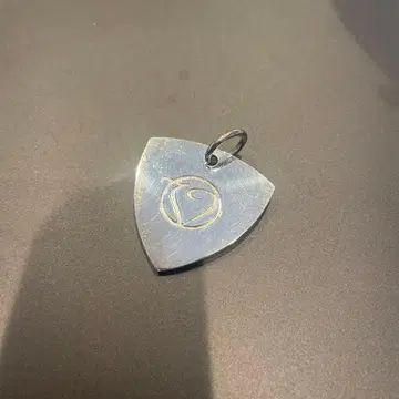 벨벳 라운지 기타 피크 펜던트 헤드