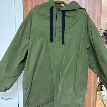 MHL, 후드 부착 풀오버 M 사이즈 올리브