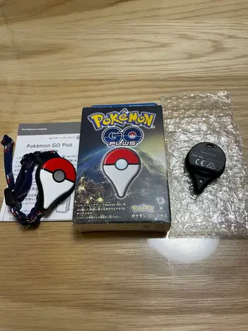 포켓몬 GO Plus 본체와 부속품