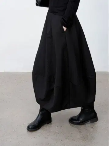 완전 새상품 자카드 그리드 벌룬 스커트