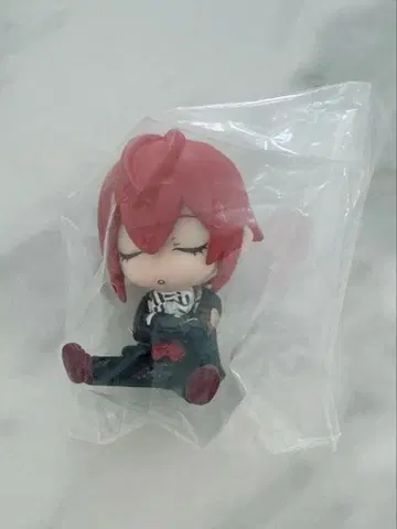 트위스테 어깨 쿵 fig 리들 로즈 하트