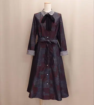 기모노 리메이크 배색 컬러의 플레어 원피스