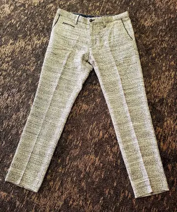 [ 새상품급 ] 세인트 앤드류스 팬츠 사이즈 L