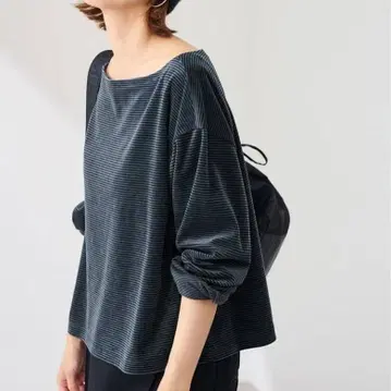 프레임워크 벨로아 보더 풀오버