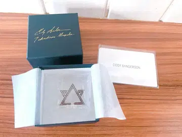 코디 선더슨 마스다 타카히사 콜라보 이어커프 이어커프