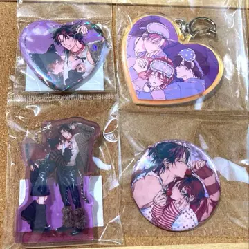 PUNKS TRIANGLE 키링 캔뱃지