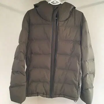 [메] UNIQLO 심리스 다운 파카 311-400511 L 카키