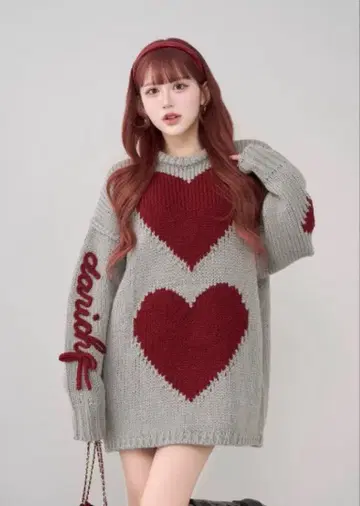 다리치 하트 로고 로우게이지 니트 튜닉