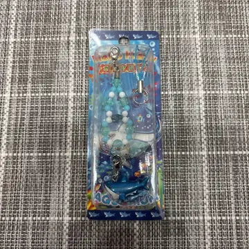 초레어! 헬로키티 수족관 한정판 아쿠아리움 상어 모자 스트랩