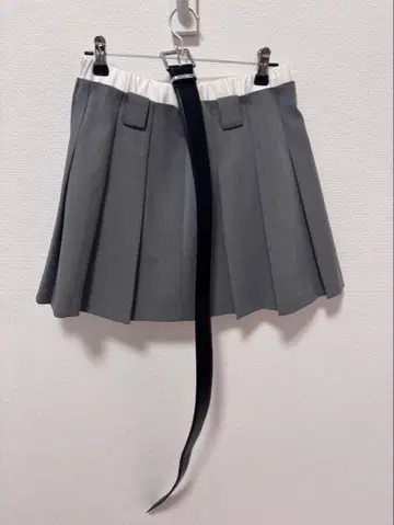 SNIDEL 그레이 플리츠 스커트 벨트 포함