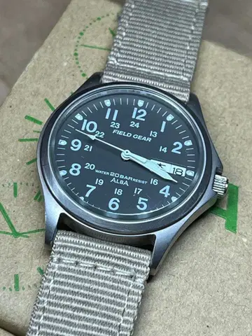 SEIKO ALBA 필드 기어 20BAR 데이데이트 레어 가동