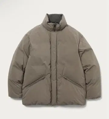 완판템 P/N 타스란 레이즈드 넥 스탠드 카라 다운 자켓 코마츠 마테레