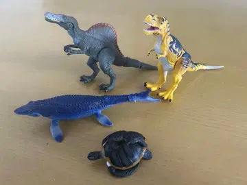 공룡과 고대 생물 피규어 세트