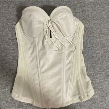 미러 미러 뷔스티에 C65