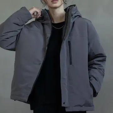 이번 시즌 어반 리서치 서니 라벨 후디 다운 자켓 겉옷