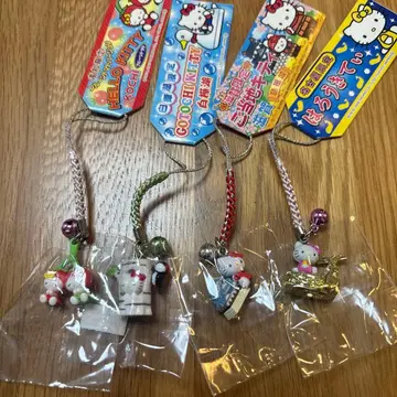 지역 한정 키티 스트랩 4개 세트