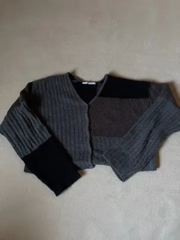 KBF 패치워크 니트 가디건