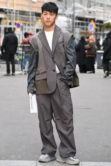 Sacai Suiting Jacket 24ss 사카이