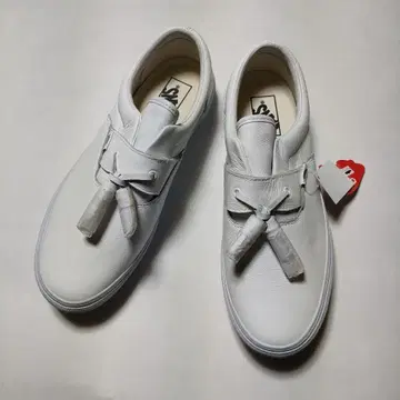 반스 에라 태슬 로퍼 VANS ERATASSEL 화이트 28cm