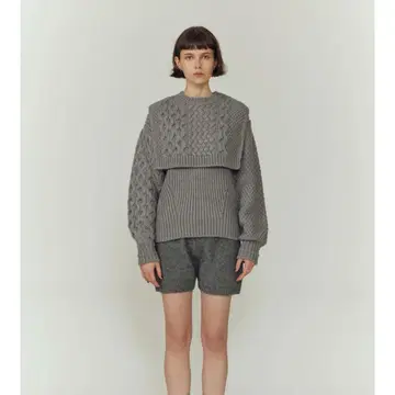 Eaphi / CAPE DOCKING CABLE KNIT