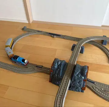 트랙 마스터 레일 터널 세트