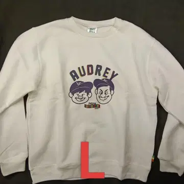 오드리 도쿄돔 트레이닝복 화이트 L 올나잇닛폰 맨투맨