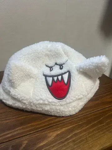 테레사 롤캡 유니버셜