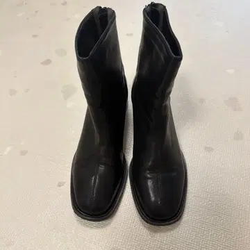 오리엔탈 트래픽 숏부츠 M